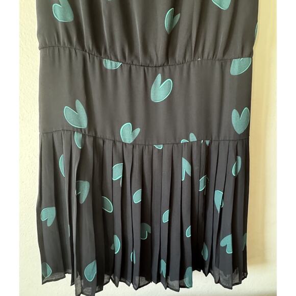 Loft Ann Taylor Heart Print Dress Women’s Size 10 Green Black Pleated Fun Retro - Picture 4 of 9